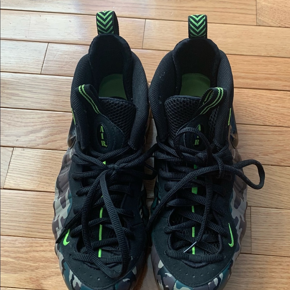 Mens Nike sneakers